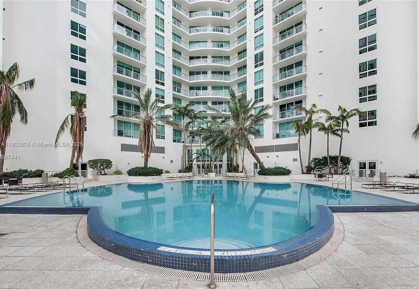Small Image of 300 SOUTH BISCAYNE BLVD #L-1208, Miami Number 9