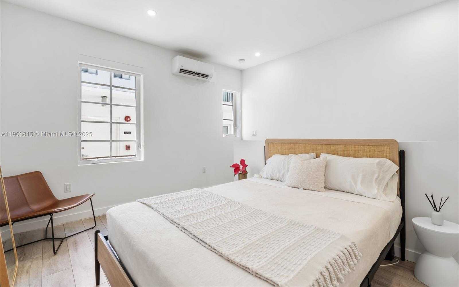 Small Image of 1610 EUCLID AVE #A110, Miami Beach Number 11