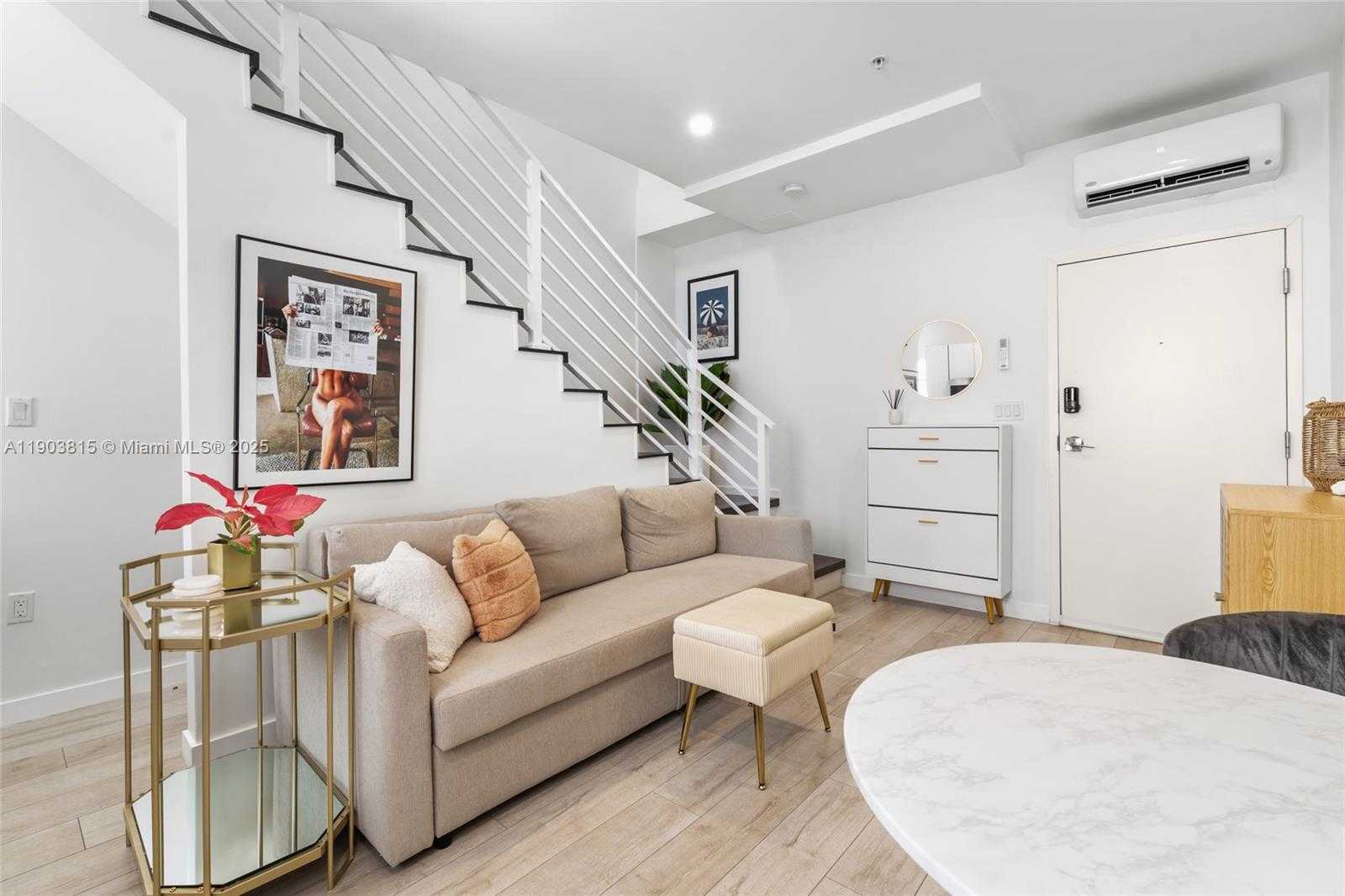 Small Image of 1610 EUCLID AVE #A110, Miami Beach Number 8