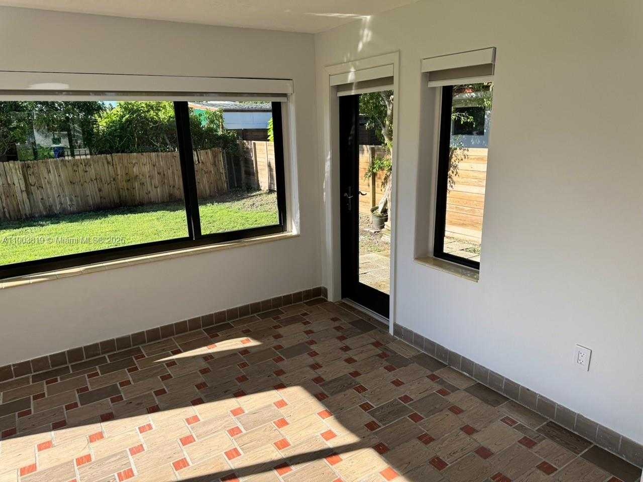 Small Image of 2210 SOUTH WEST 25TH ST, Miami Number 12