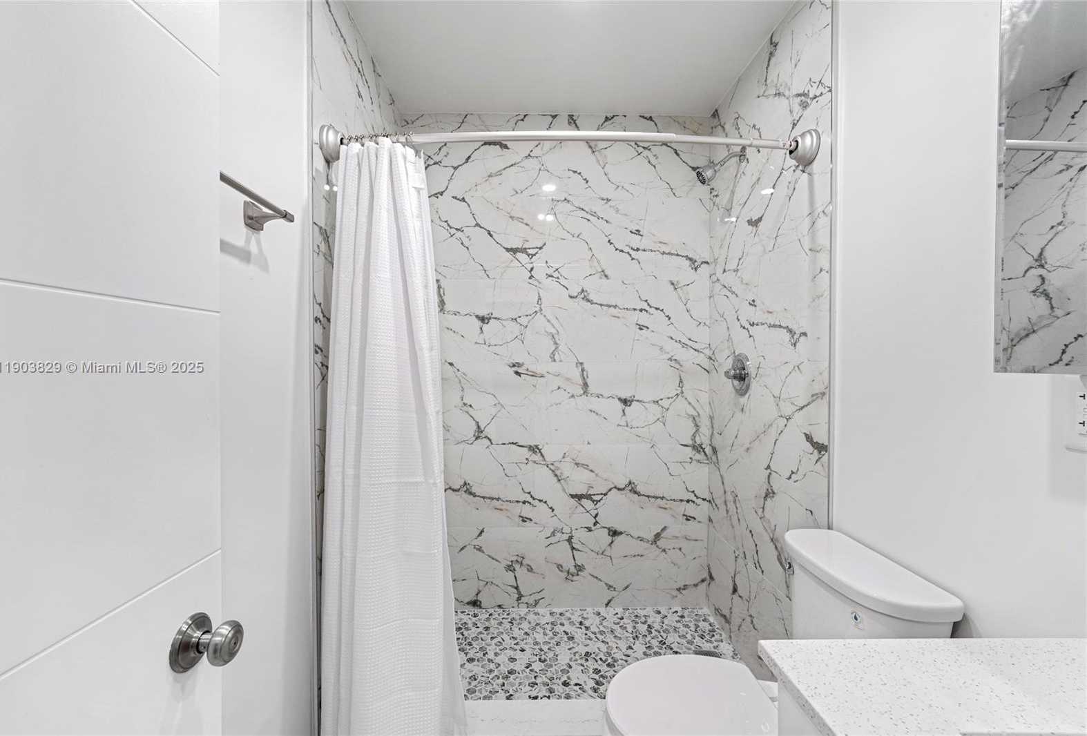 Small Image of 4670 NORTH WEST 5TH ST #4670, Plantation Number 27