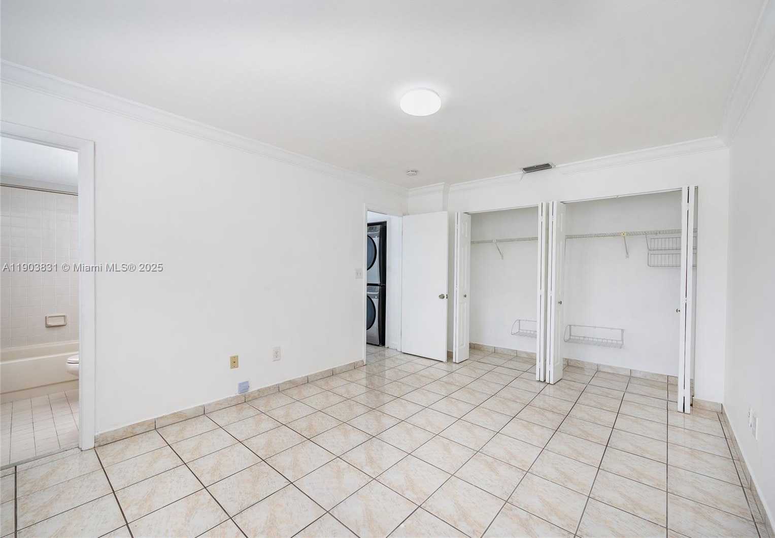 Small Image of 18310 MEDITERRANEAN BLVD #2407, Hialeah Number 13