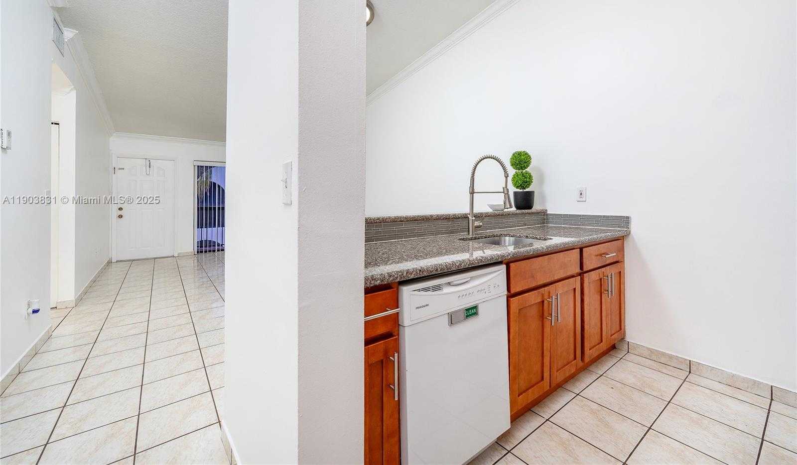 Small Image of 18310 MEDITERRANEAN BLVD #2407, Hialeah Number 7