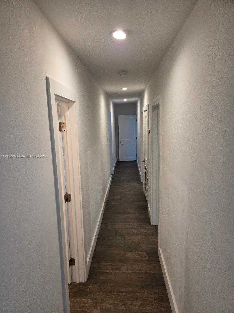 Small Image of 8220 SOUTH WEST 48TH ST, Miami Number 12