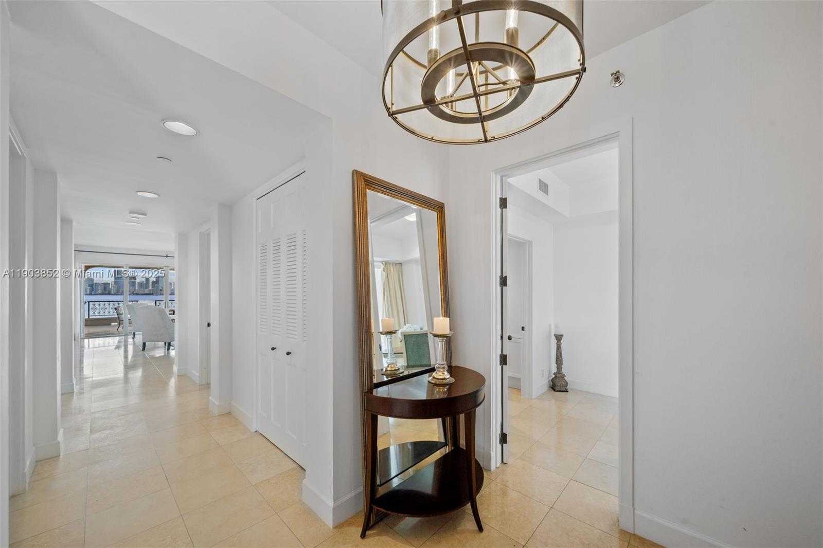 Small Image of 5235 FISHER ISLAND DR #5235, Miami Beach Number 11