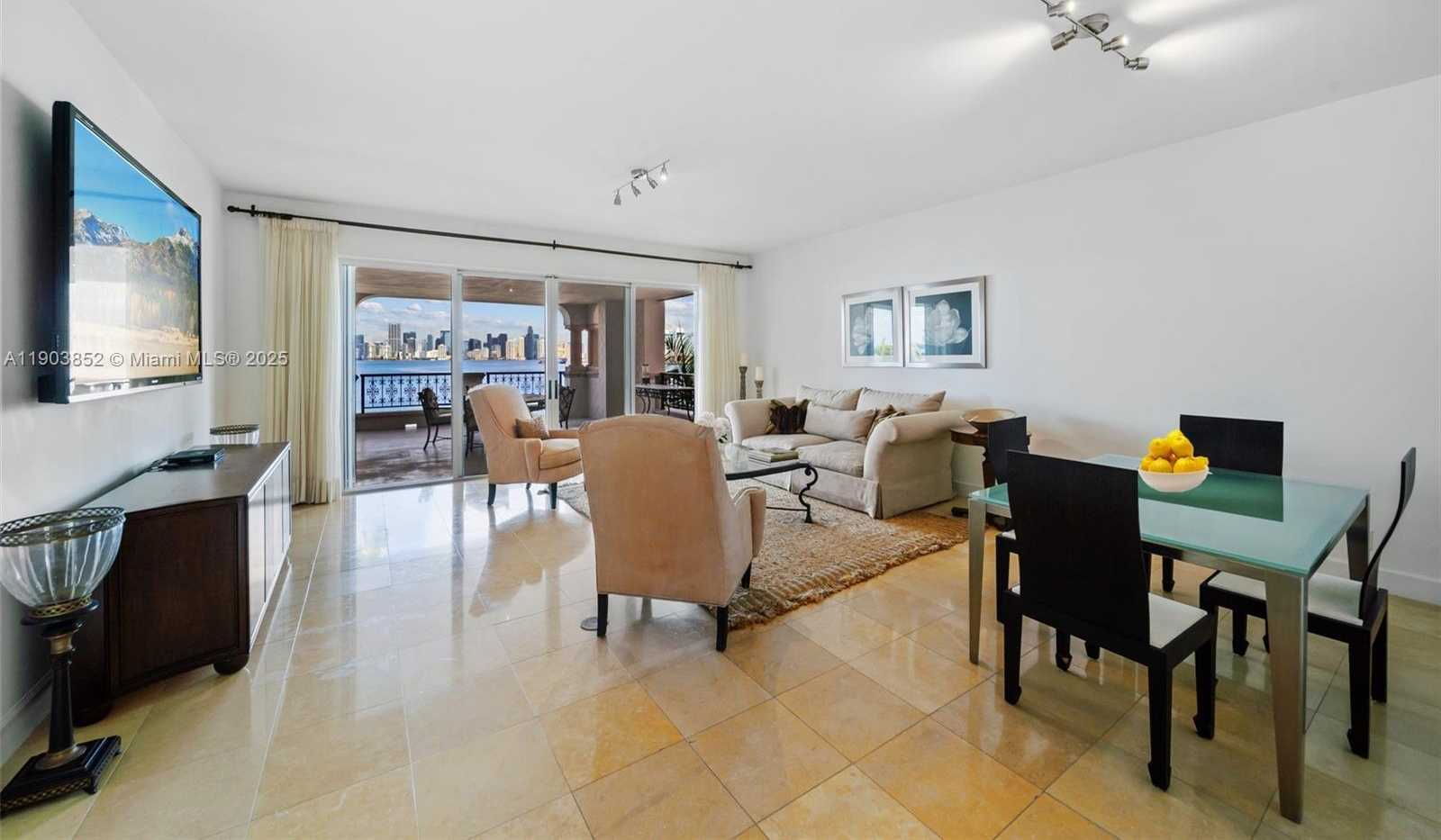 Small Image of 5235 FISHER ISLAND DR #5235, Miami Beach Number 2