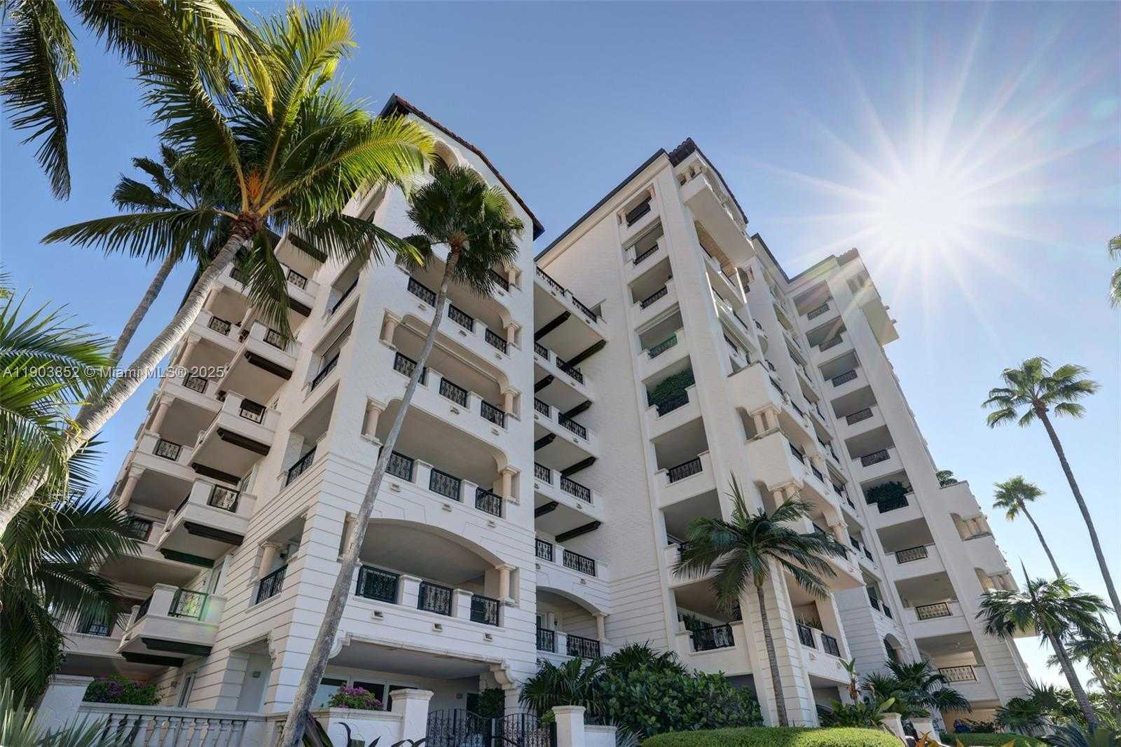 Small Image of 5235 FISHER ISLAND DR #5235, Miami Beach Number 36