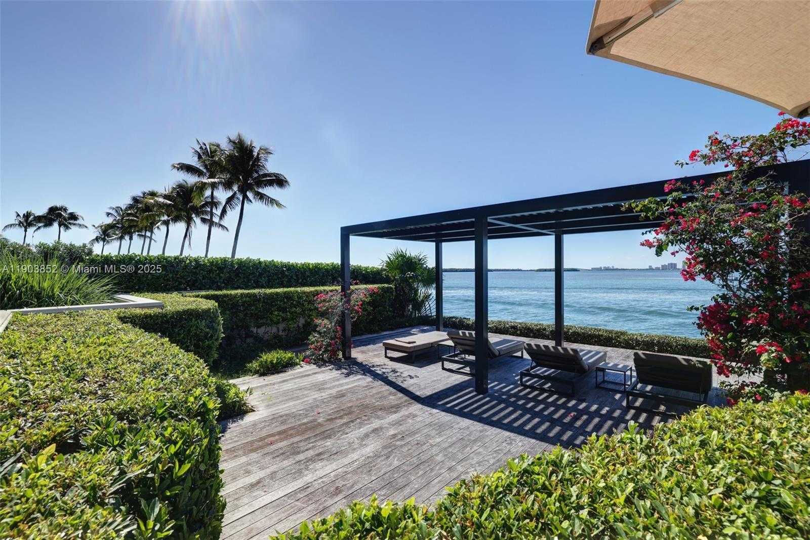 Small Image of 5235 FISHER ISLAND DR #5235, Miami Beach Number 51