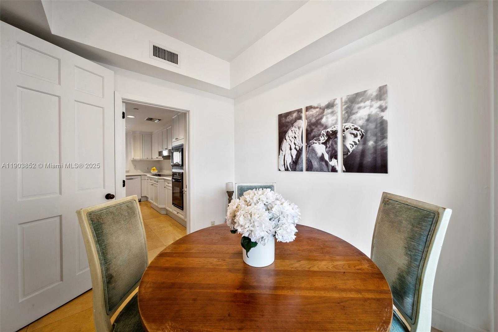 Small Image of 5235 FISHER ISLAND DR #5235, Miami Beach Number 6