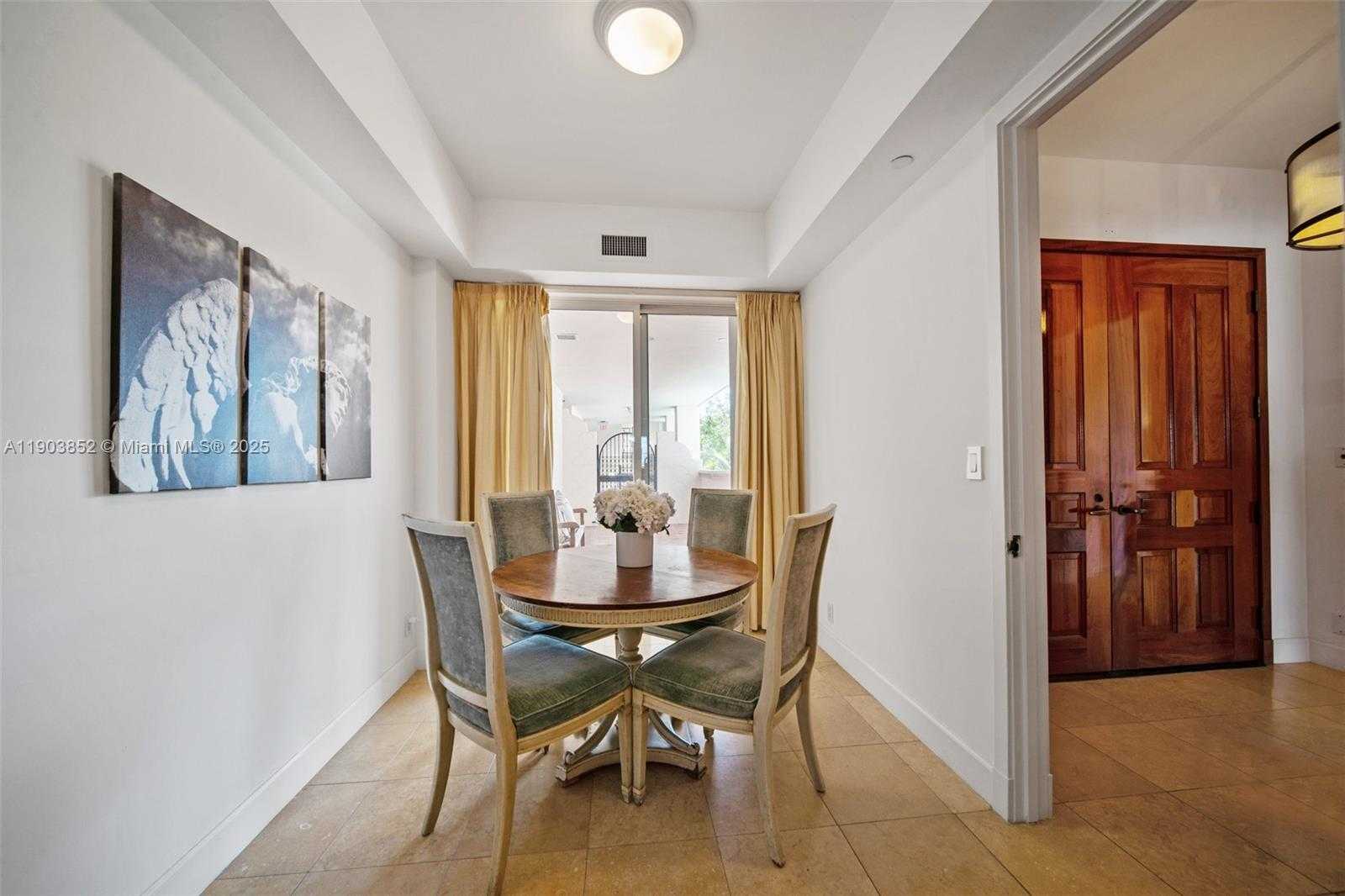 Small Image of 5235 FISHER ISLAND DR #5235, Miami Beach Number 7