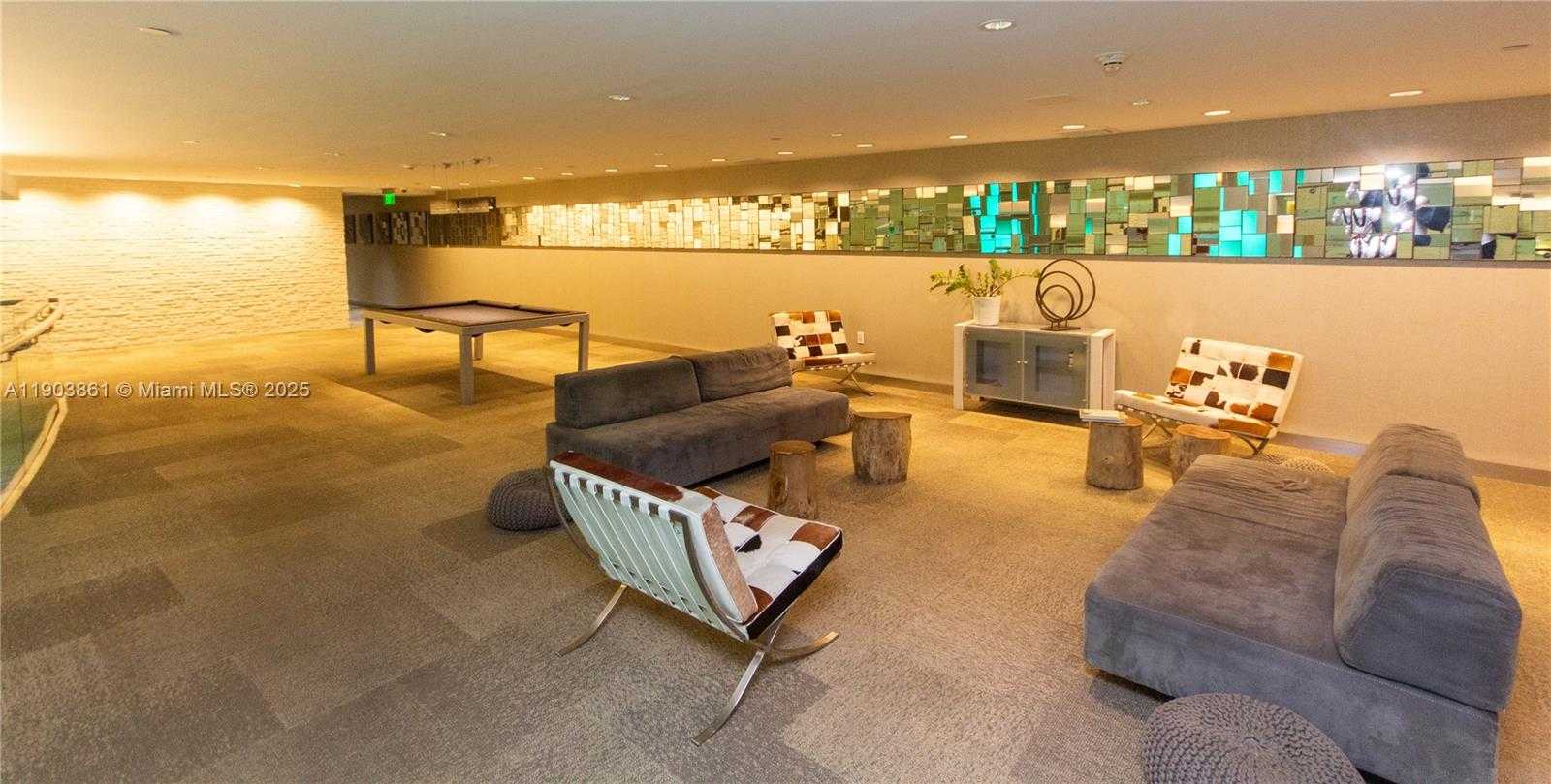 Small Image of 92 SOUTH WEST 3RD ST #1711, Miami Number 43