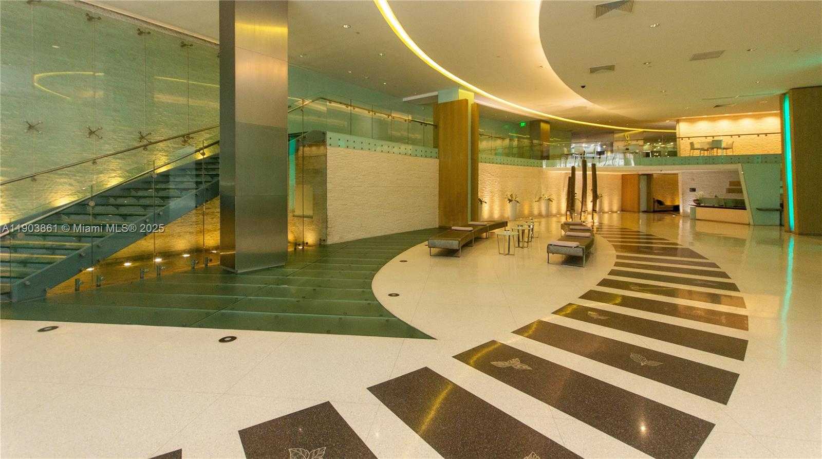 Small Image of 92 SOUTH WEST 3RD ST #1711, Miami Number 47