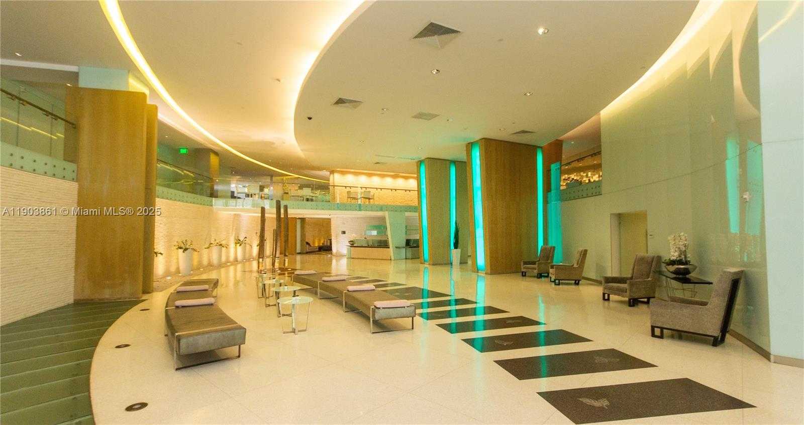 Small Image of 92 SOUTH WEST 3RD ST #1711, Miami Number 49