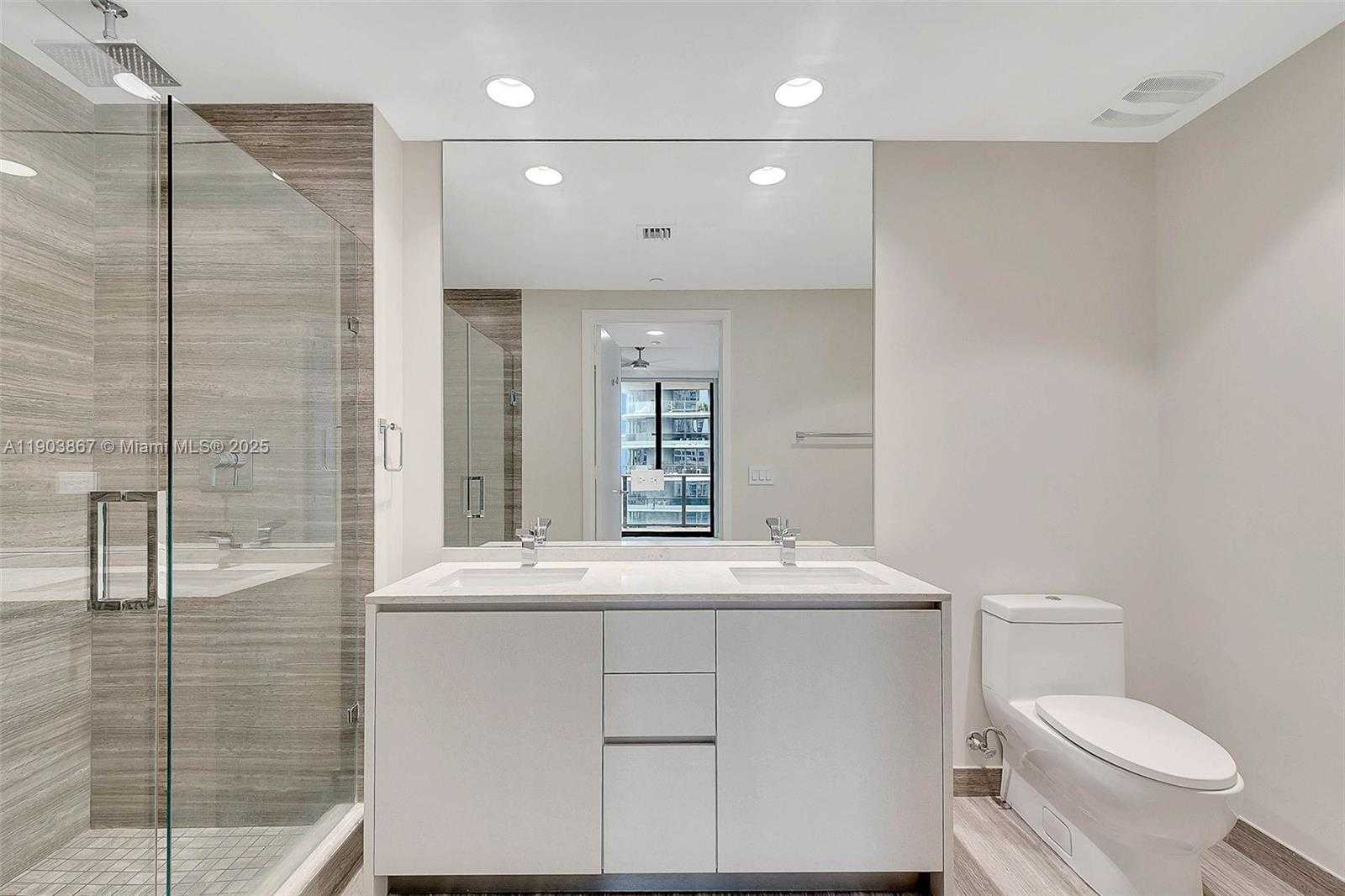 Small Image of 1010 BRICKELL AVE #4309, Miami Number 13