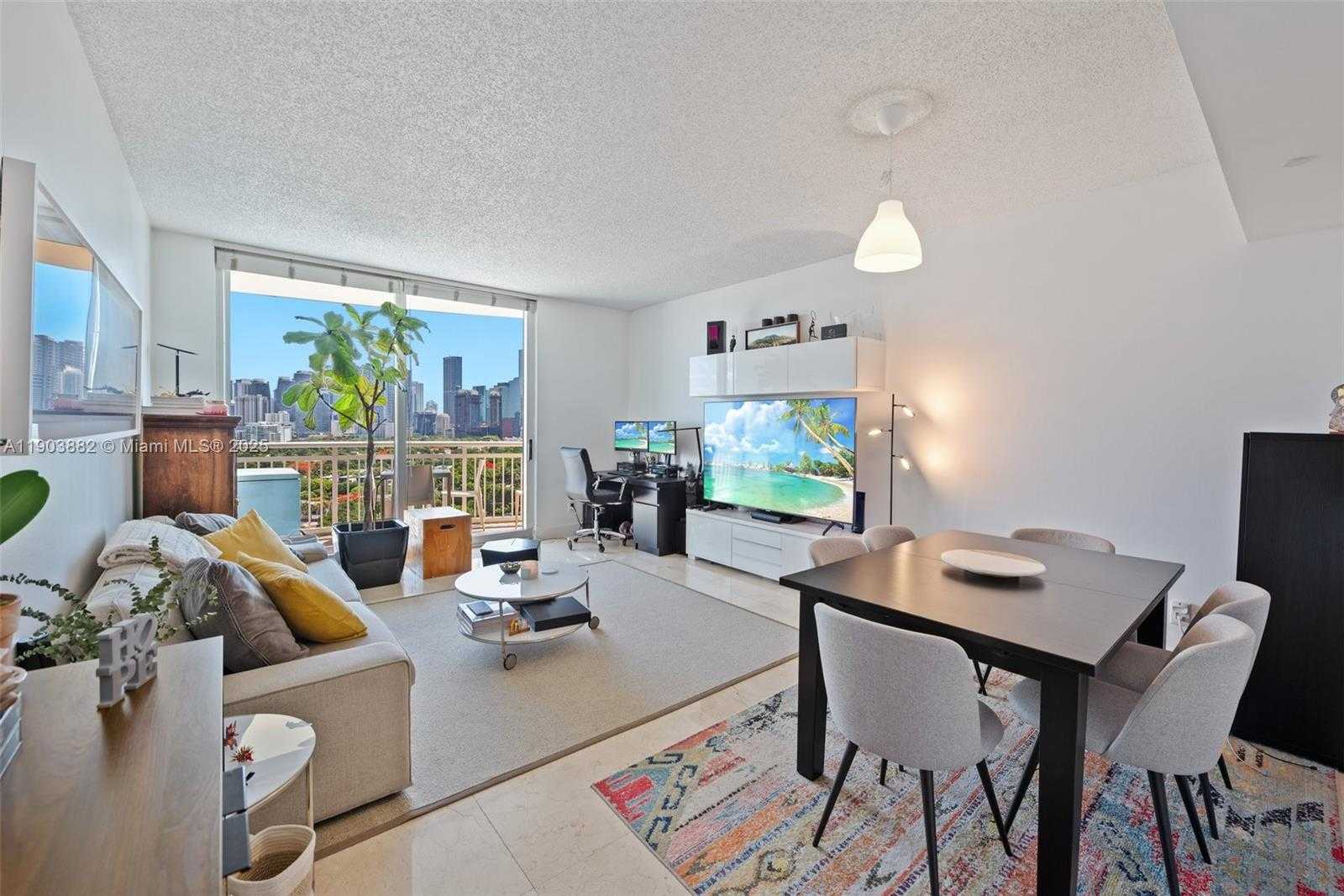 Small Image of 2475 BRICKELL AVE #1805, Miami Number 4