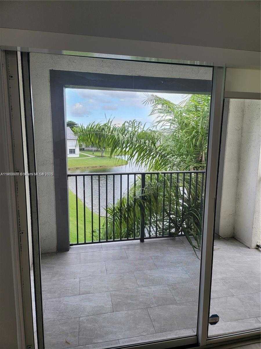 Small Image of 4440 NORTH WEST 107TH AVE #304-7, Doral Number 18