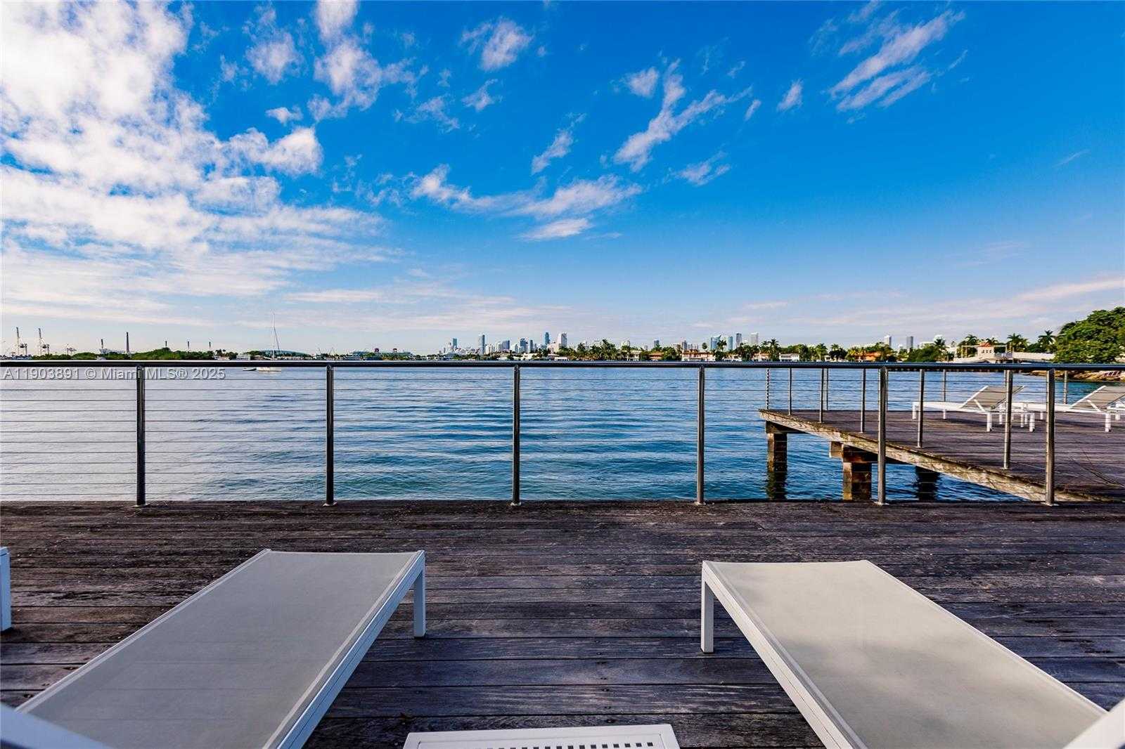 Small Image of 3 ISLAND AVE #7A, Miami Beach Number 11