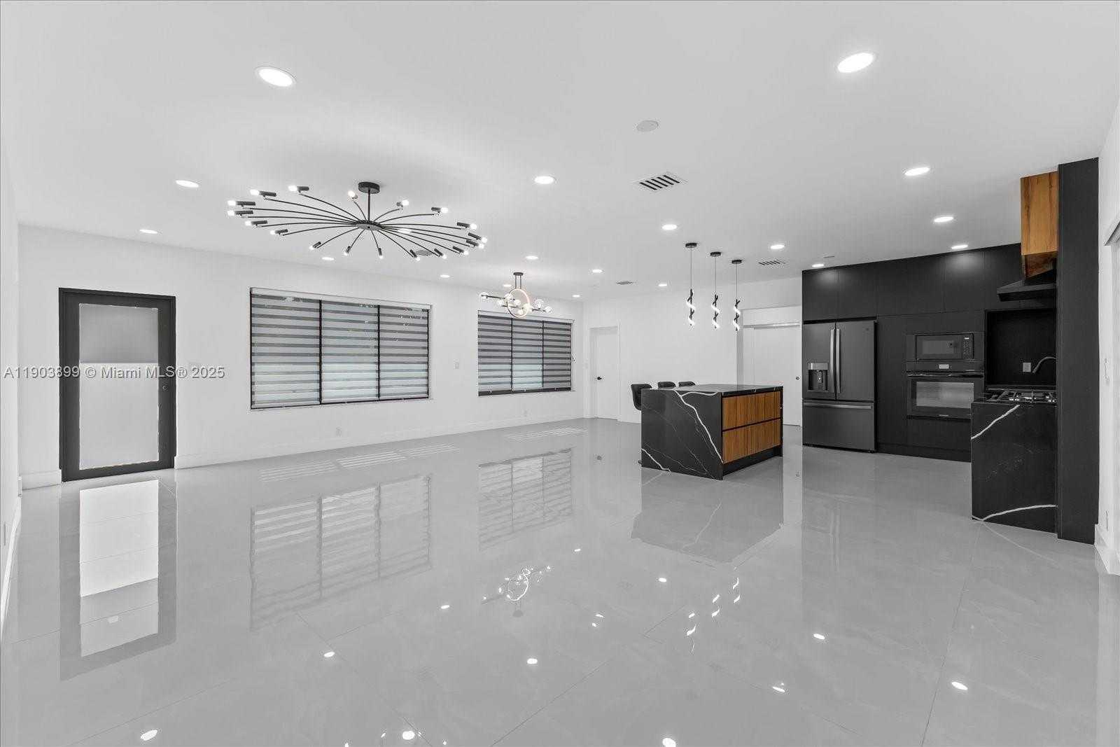 Small Image of 19511 NORTH EAST 18TH PL, Miami Number 29