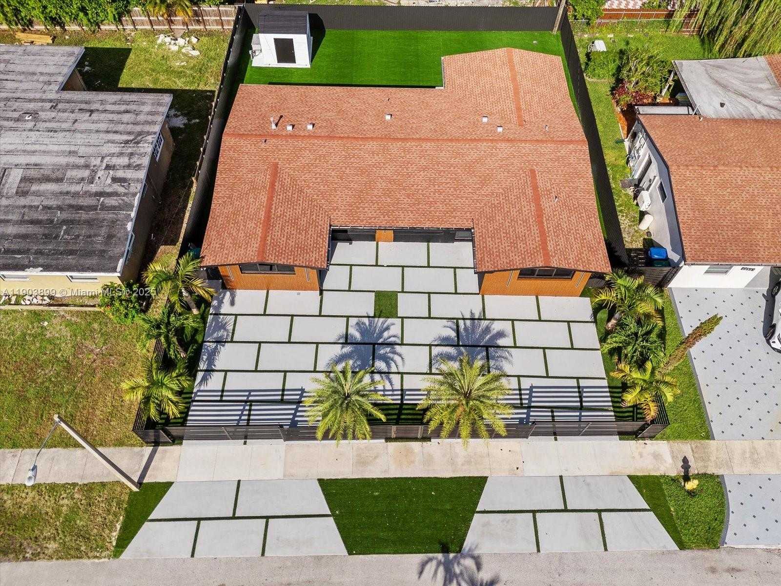 Small Image of 19511 NORTH EAST 18TH PL, Miami Number 34