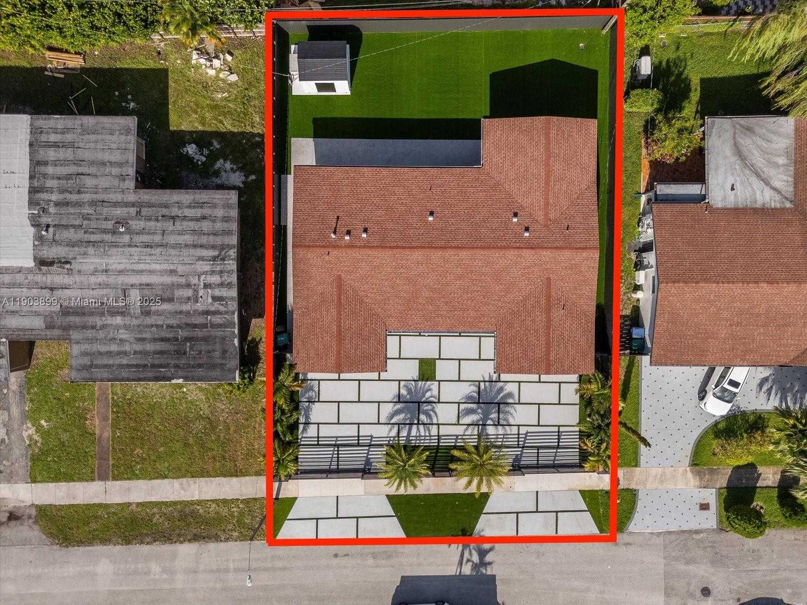 Small Image of 19511 NORTH EAST 18TH PL, Miami Number 38