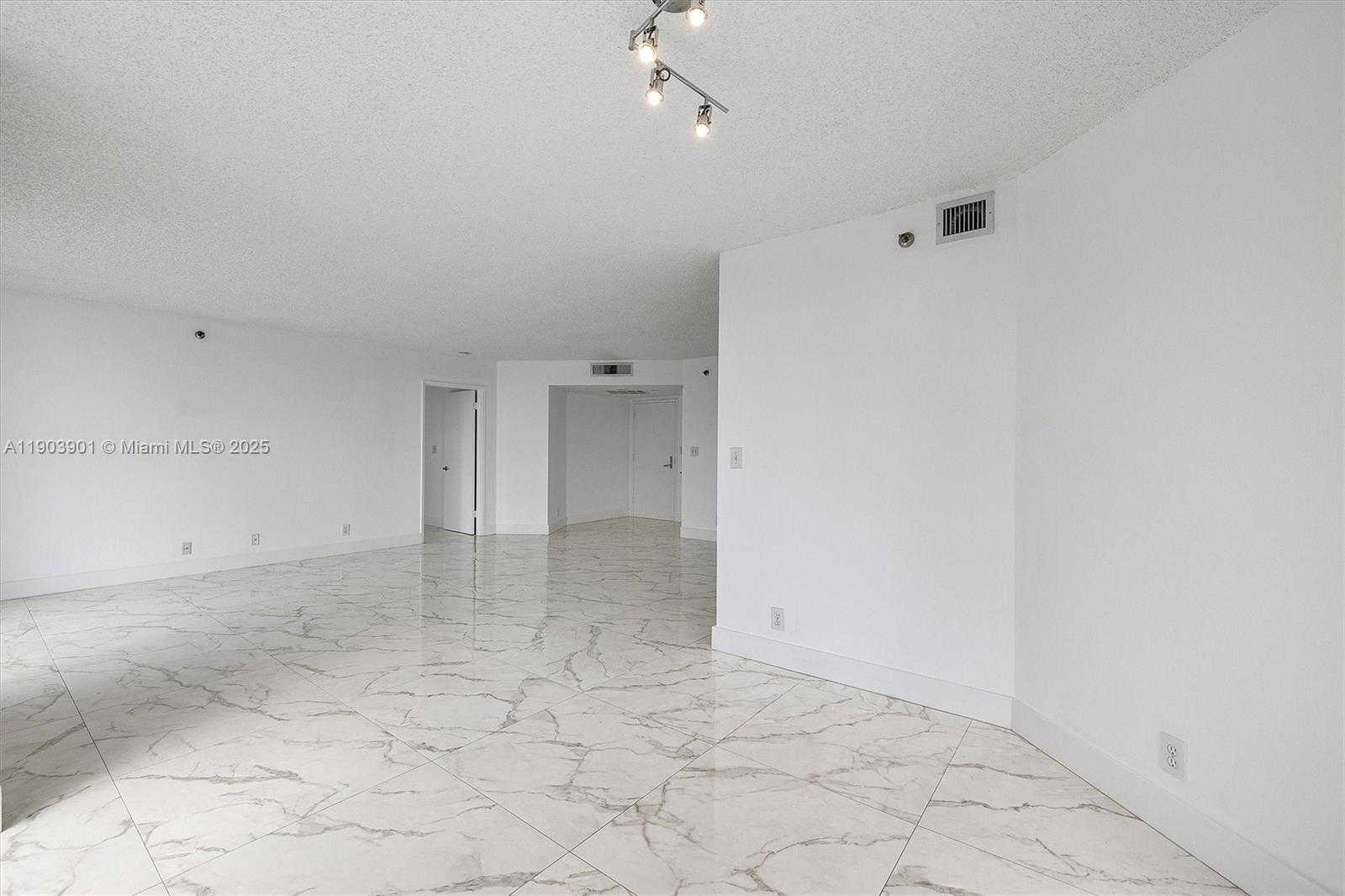Small Image of 3300 NORTH EAST 192ND ST #813, Aventura Number 10