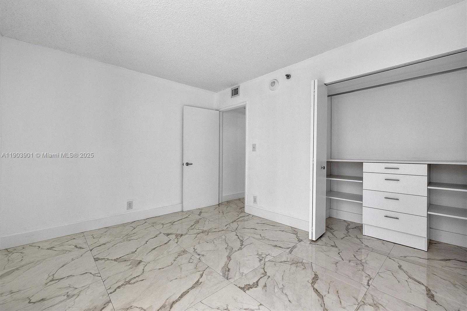 Small Image of 3300 NORTH EAST 192ND ST #813, Aventura Number 26