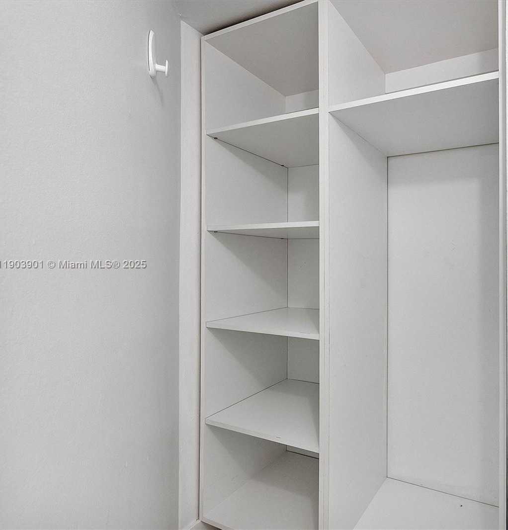 Small Image of 3300 NORTH EAST 192ND ST #813, Aventura Number 37