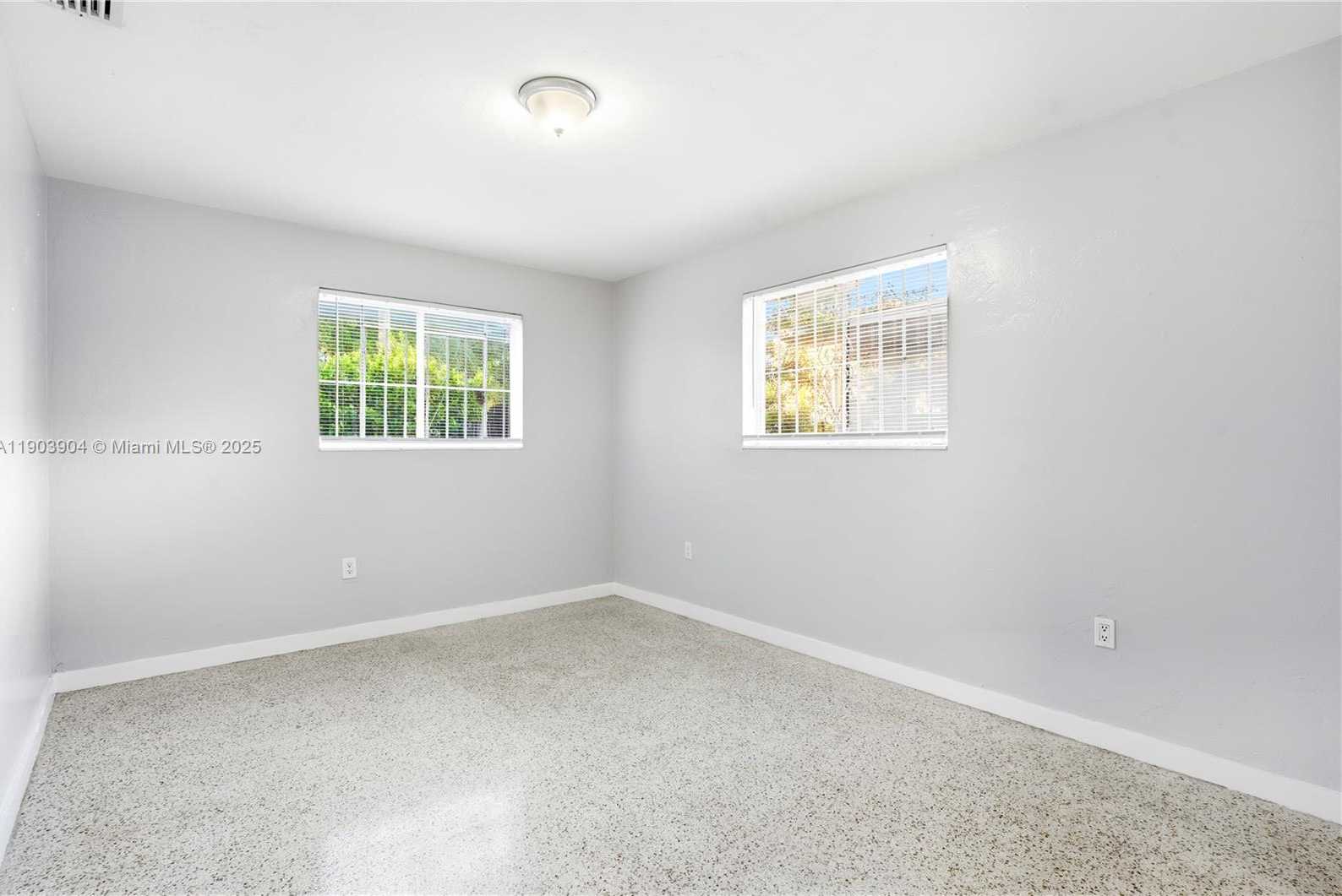 Small Image of 901 NORTH WEST 55TH ST #901, Miami Number 7