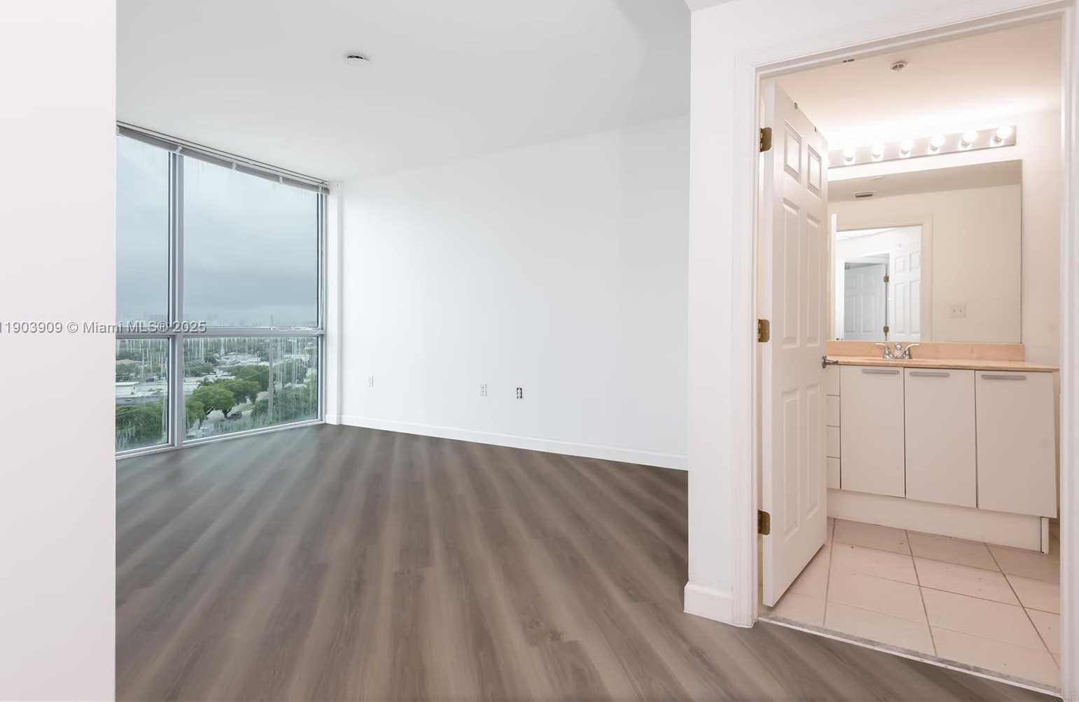 Small Image of 140 SOUTH DIXIE HWY #827, Hollywood Number 13