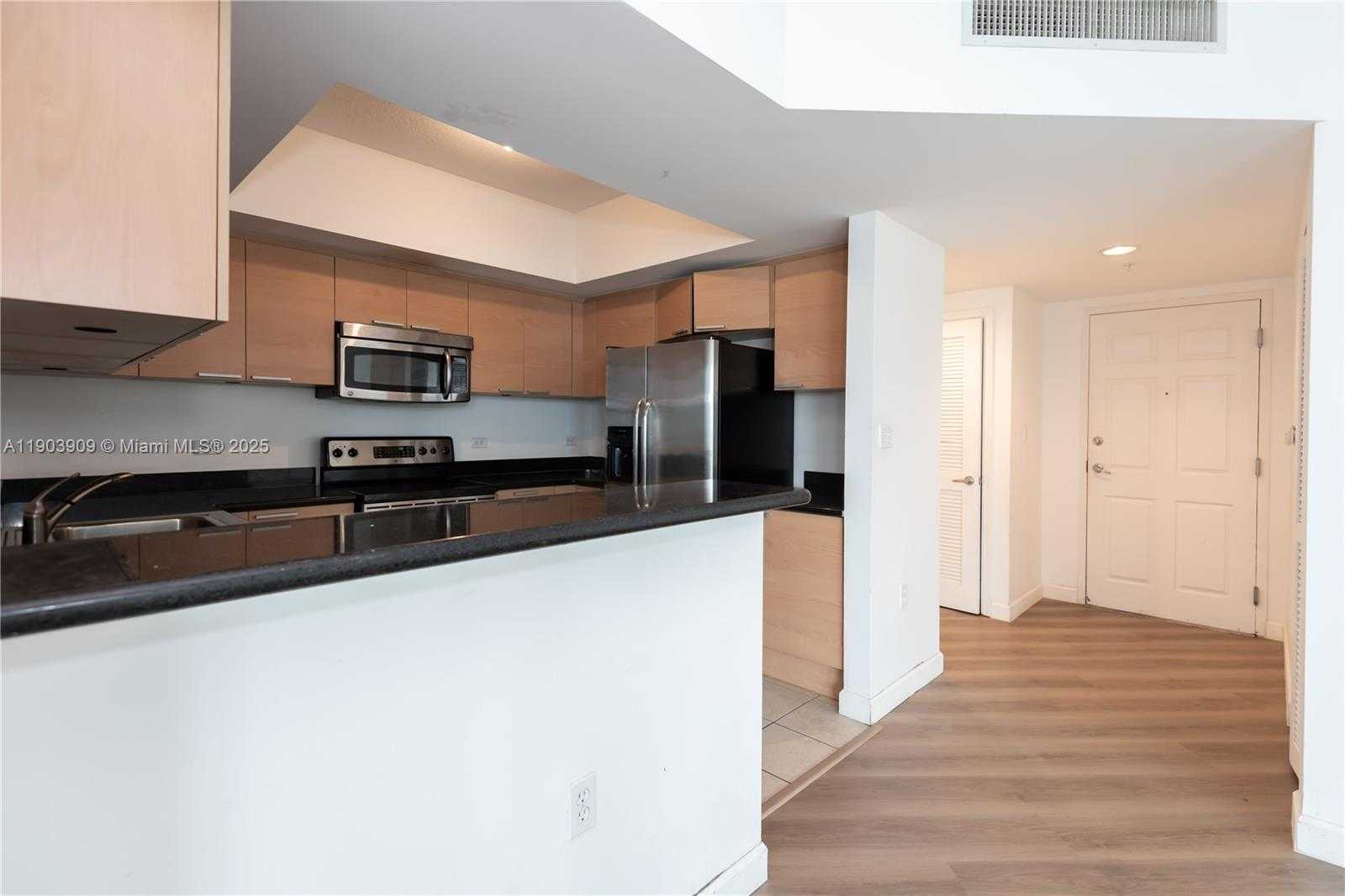 Small Image of 140 SOUTH DIXIE HWY #827, Hollywood Number 2