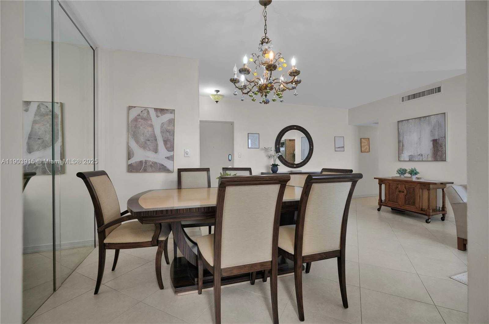 Small Image of 4747 COLLINS AVE #1501, Miami Beach Number 8