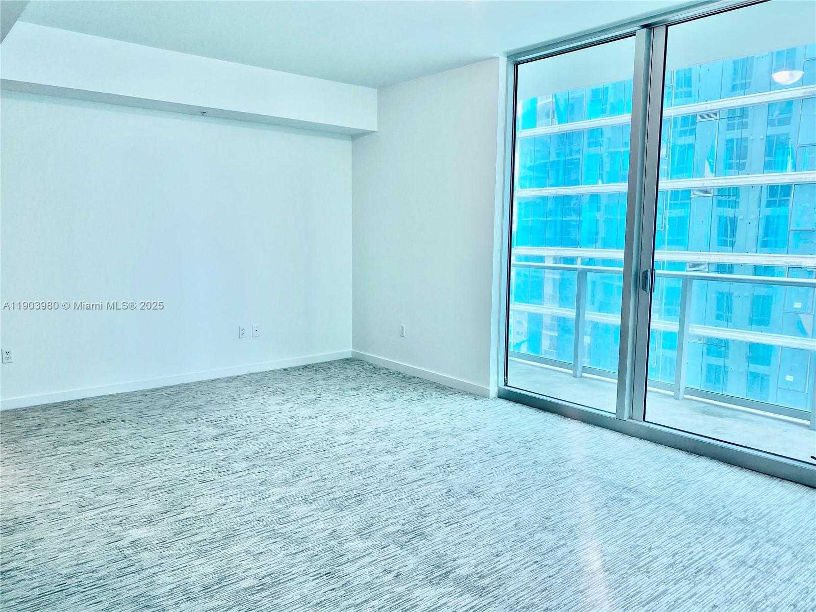 Small Image of 300 SOUTH BISCAYNE BLVD #3202, Miami Number 12