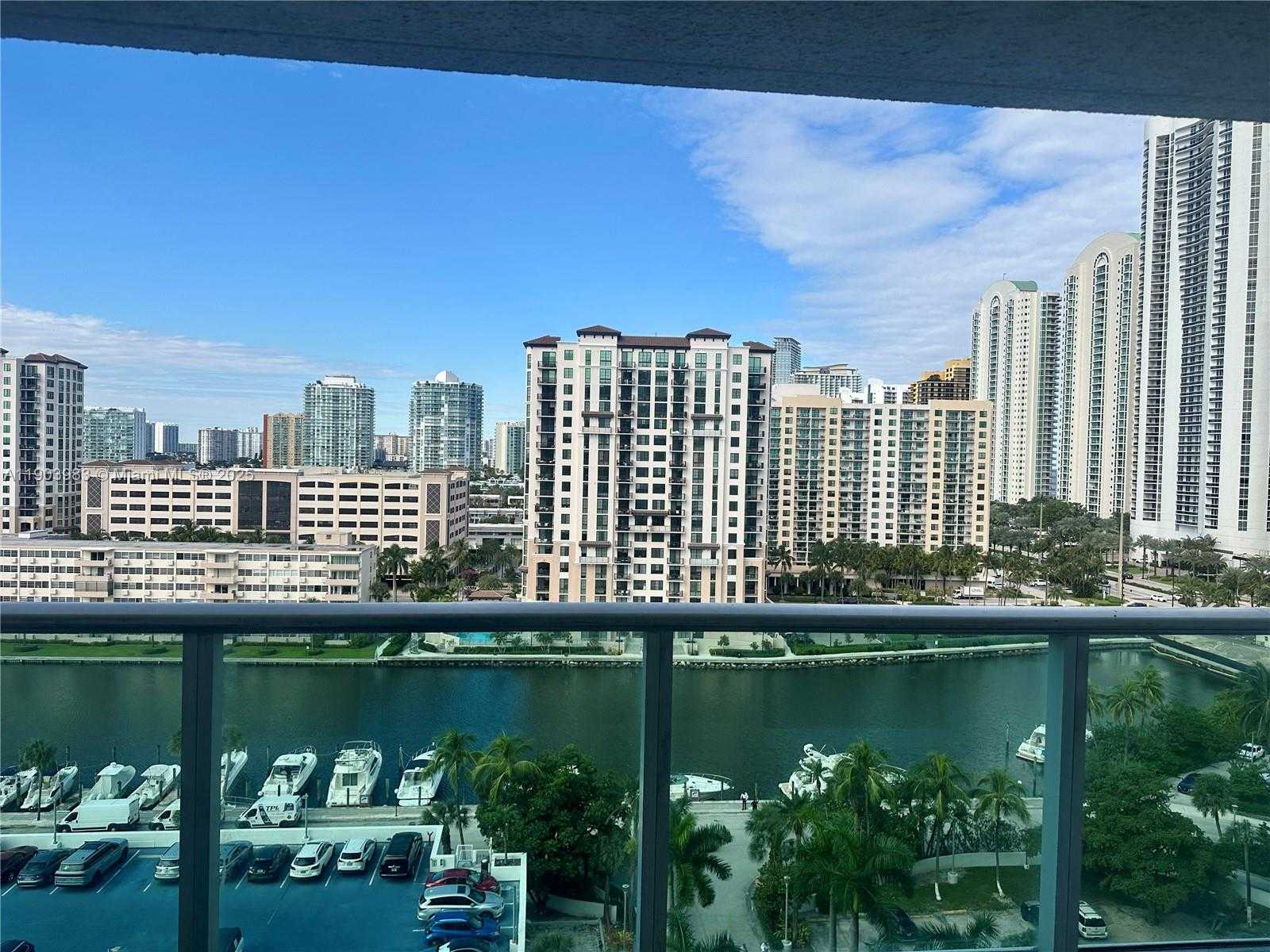 Small Image of 100 BAYVIEW DR #1230, Sunny Isles Beach Number 27