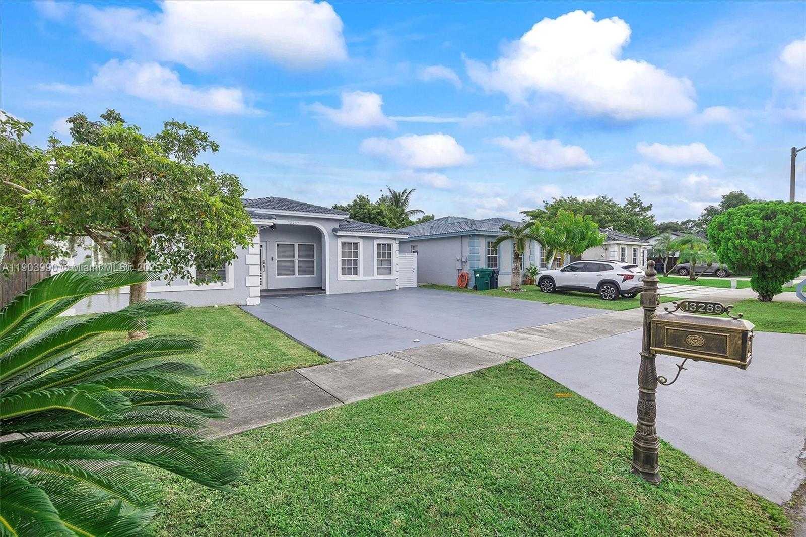 Small Image of 13269 SOUTH WEST 278TH ST #13269, Homestead Number 2