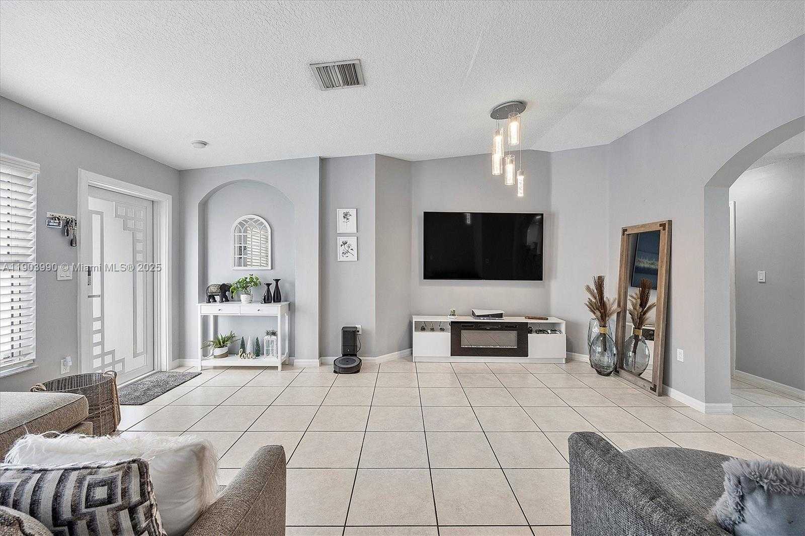 Small Image of 13269 SOUTH WEST 278TH ST #13269, Homestead Number 8