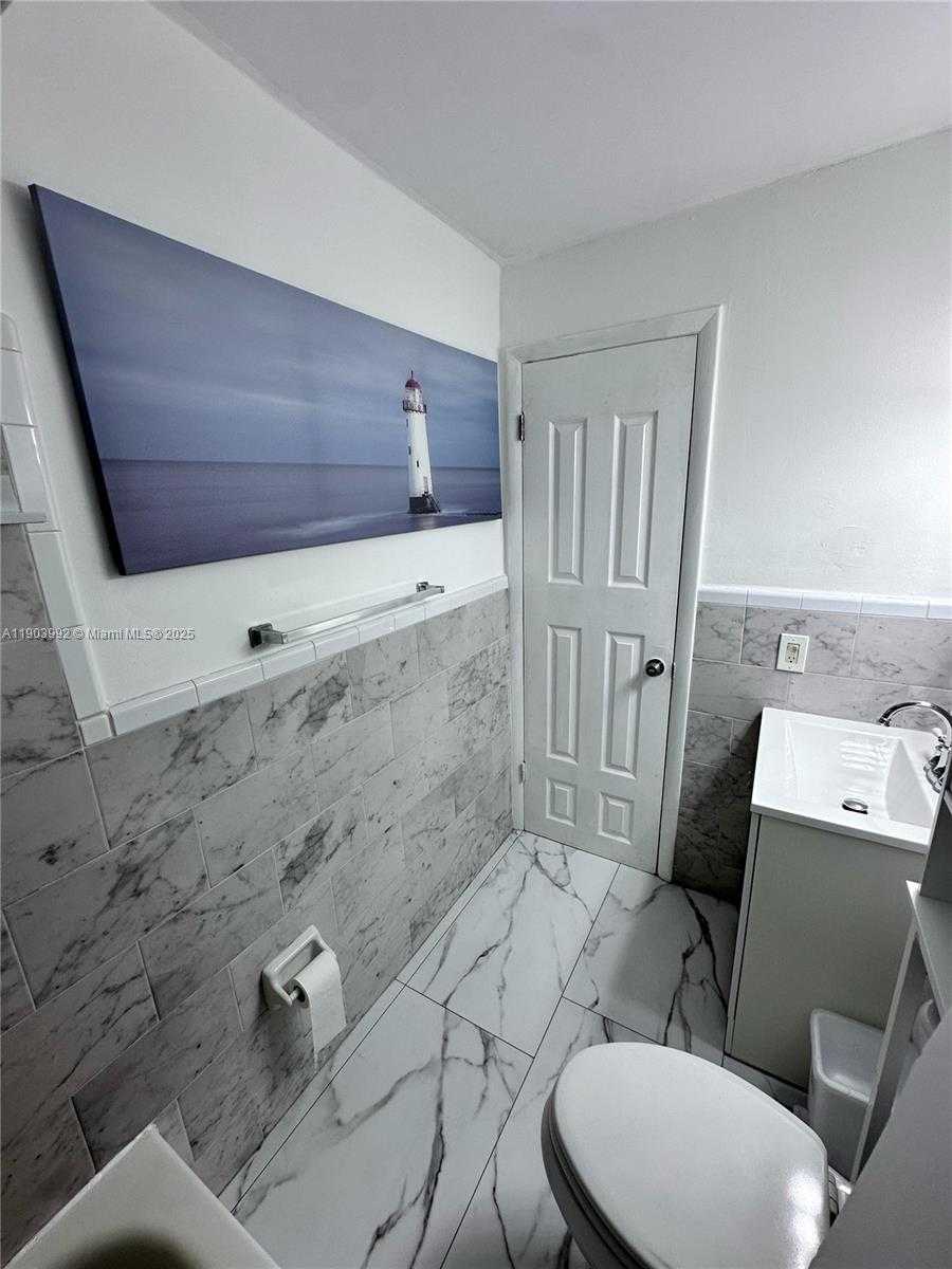 Small Image of 2498 SOUTH WEST 17TH AVE #4308, Miami Number 12