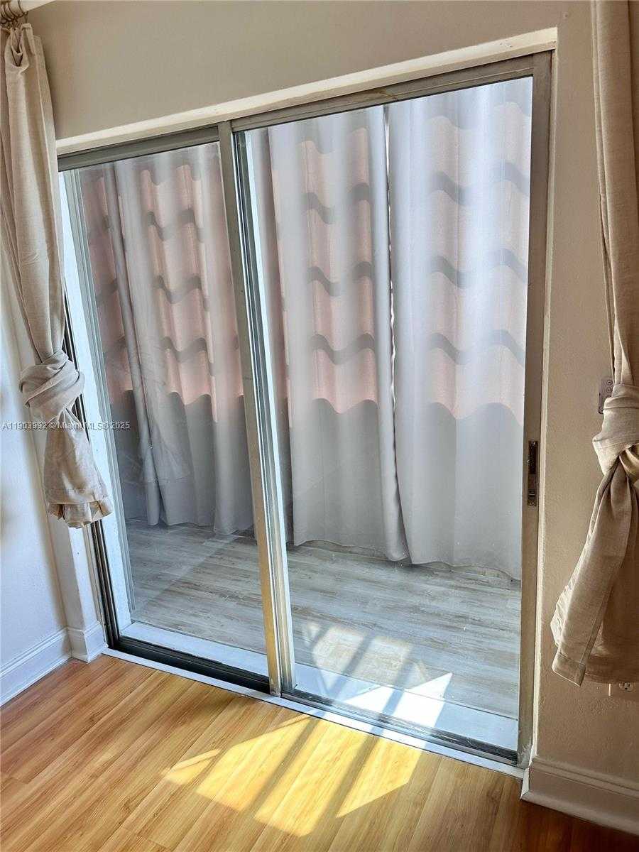 Small Image of 2498 SOUTH WEST 17TH AVE #4308, Miami Number 14