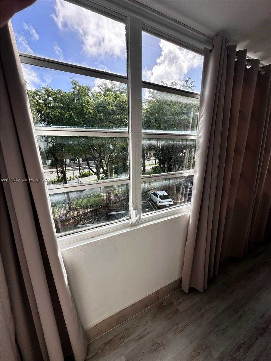 Small Image of 2498 SOUTH WEST 17TH AVE #4308, Miami Number 15