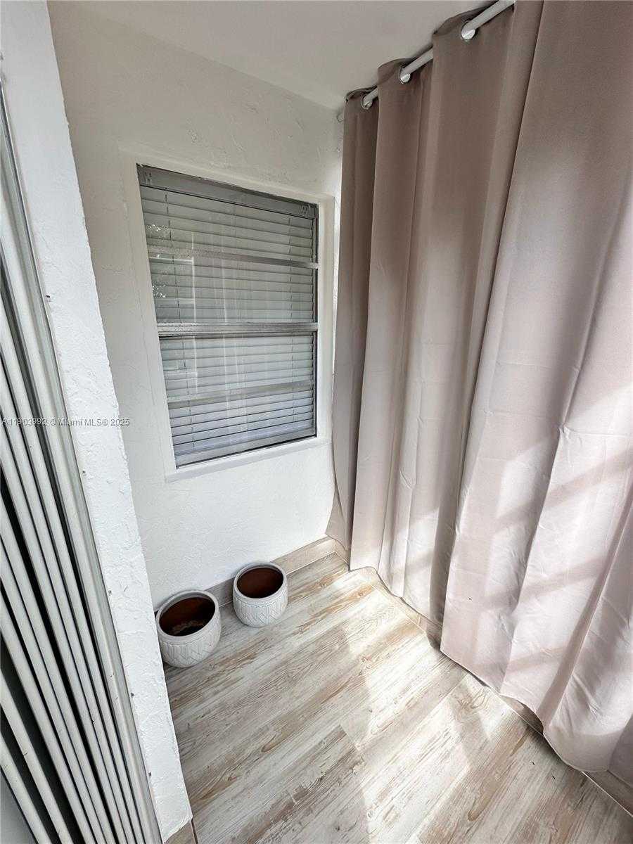 Small Image of 2498 SOUTH WEST 17TH AVE #4308, Miami Number 18