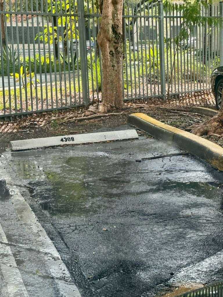 Small Image of 2498 SOUTH WEST 17TH AVE #4308, Miami Number 19