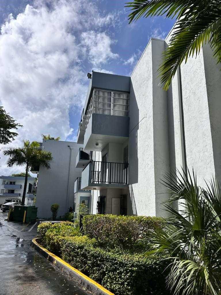 Small Image of 2498 SOUTH WEST 17TH AVE #4308, Miami Number 20