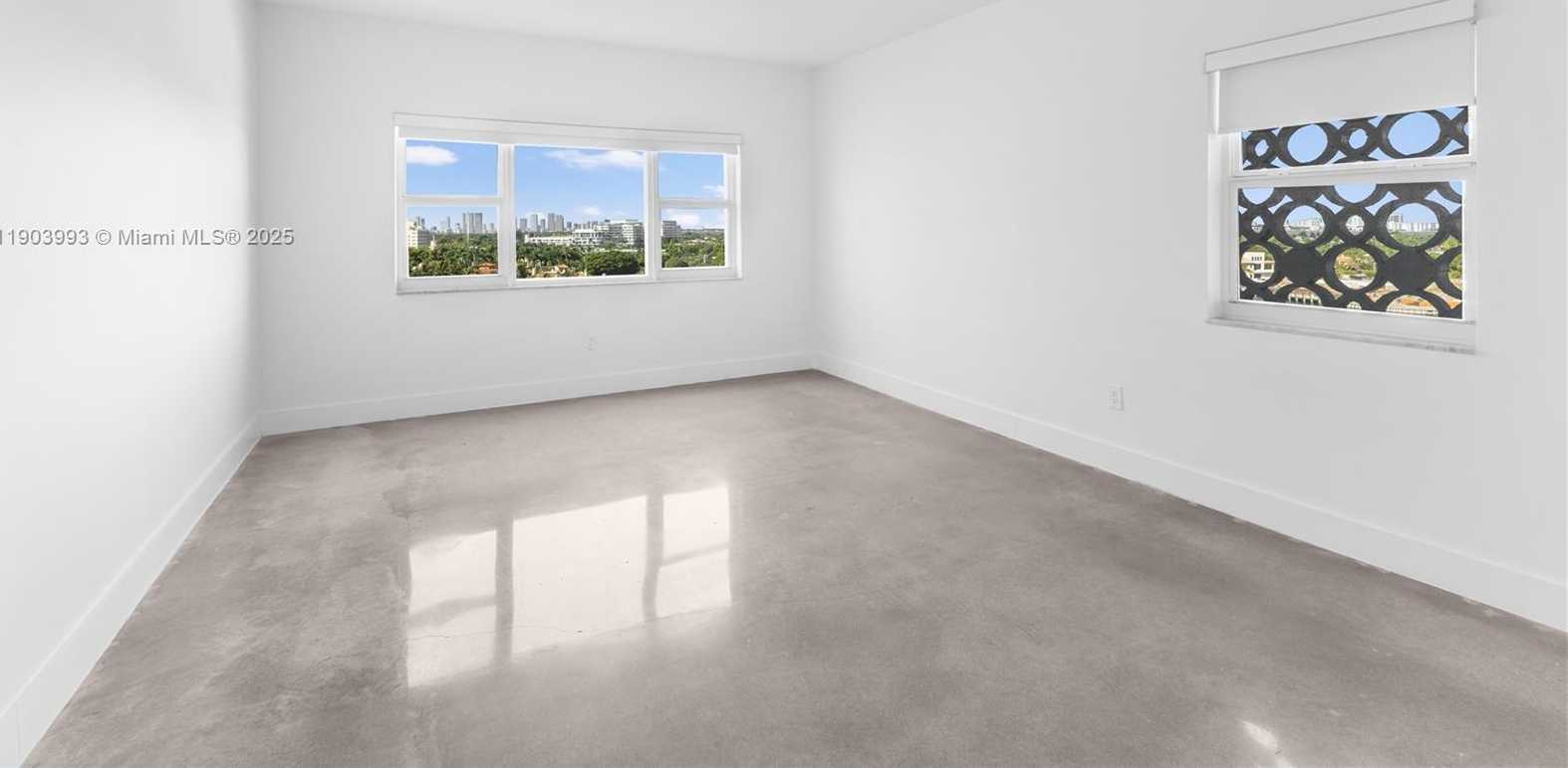 Small Image of 4925 COLLINS AVE #8F, Miami Beach Number 18
