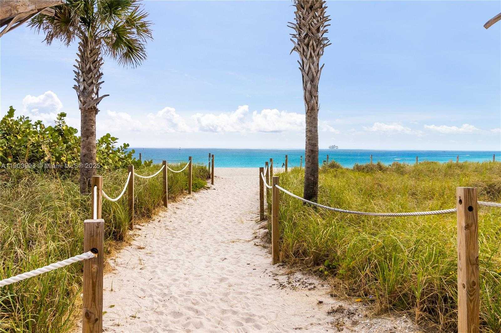 Small Image of 4925 COLLINS AVE #8F, Miami Beach Number 33