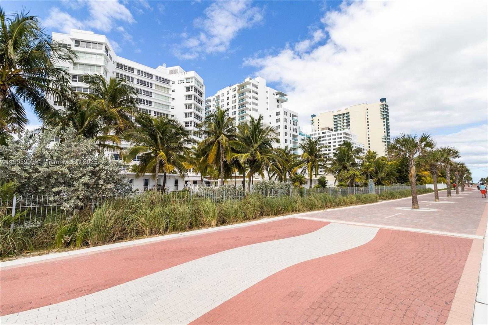 Small Image of 4925 COLLINS AVE #8F, Miami Beach Number 38