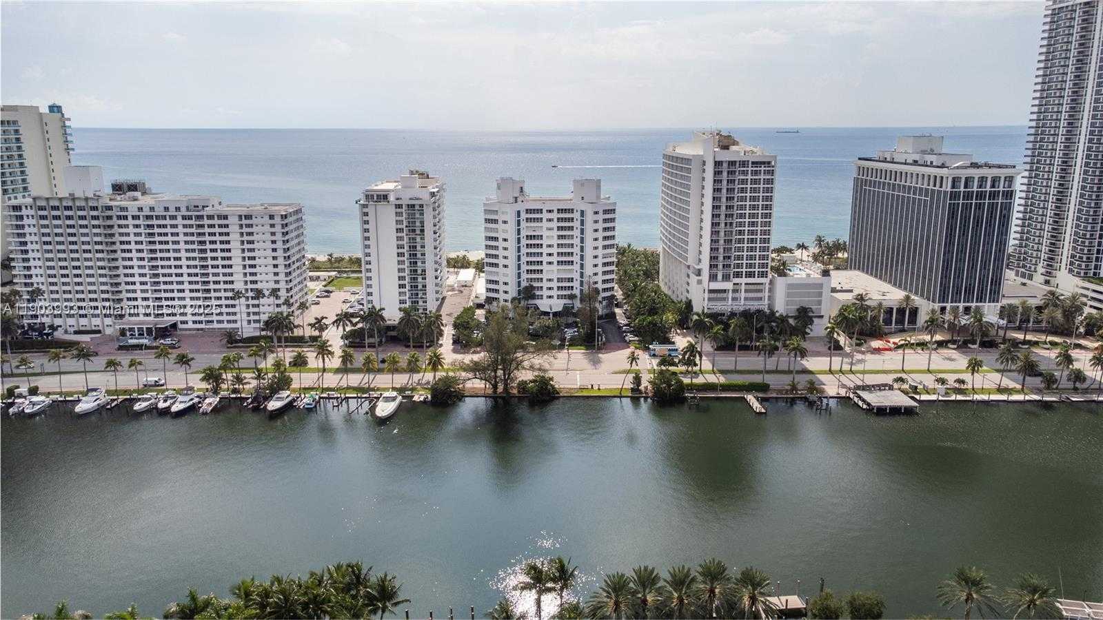 Small Image of 4925 COLLINS AVE #8F, Miami Beach Number 40