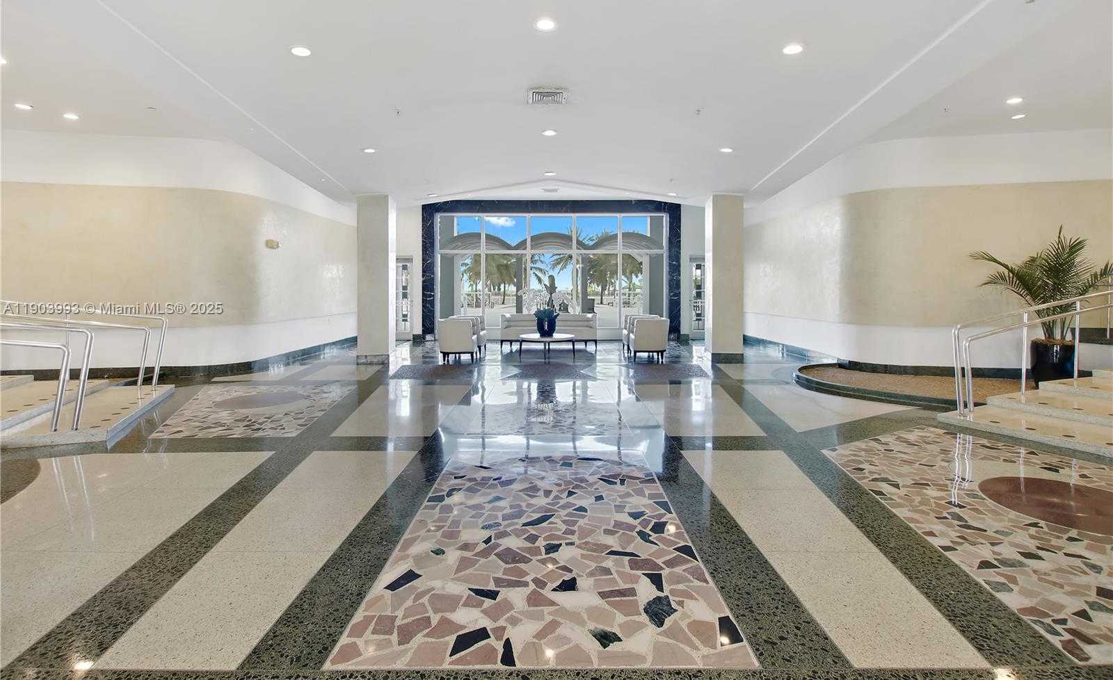 Small Image of 4925 COLLINS AVE #8F, Miami Beach Number 44