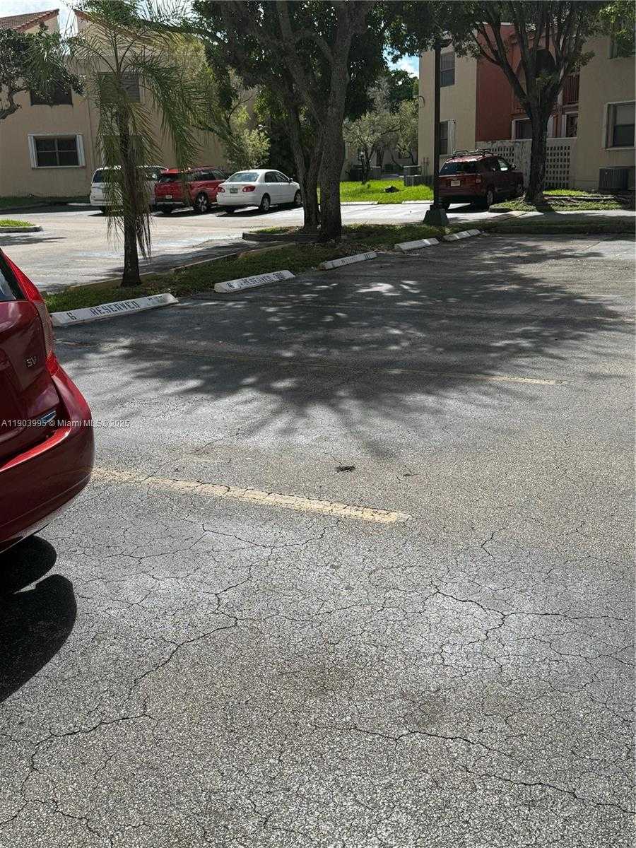 Small Image of 10253 NORTH WEST 9TH ST CIR #406-6, Miami Number 10