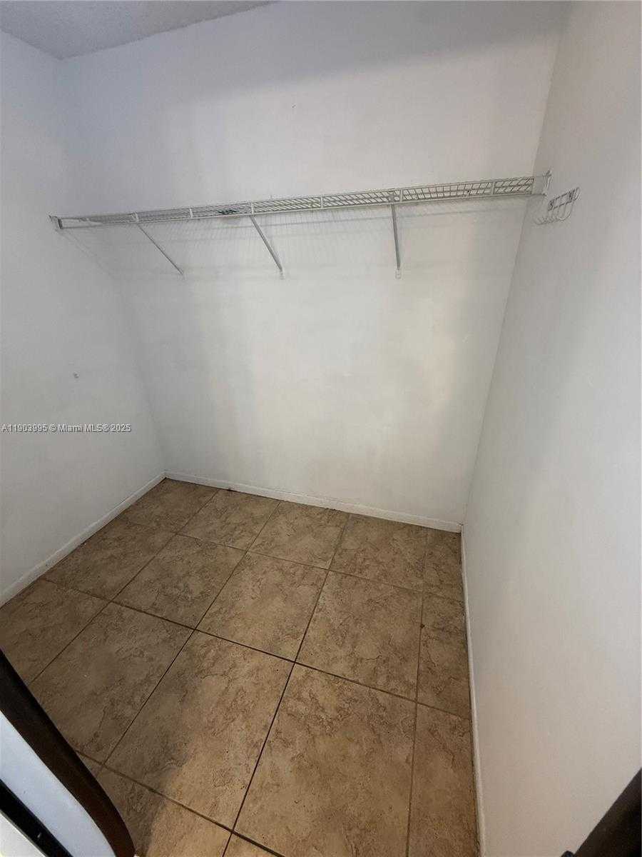 Small Image of 10253 NORTH WEST 9TH ST CIR #406-6, Miami Number 20
