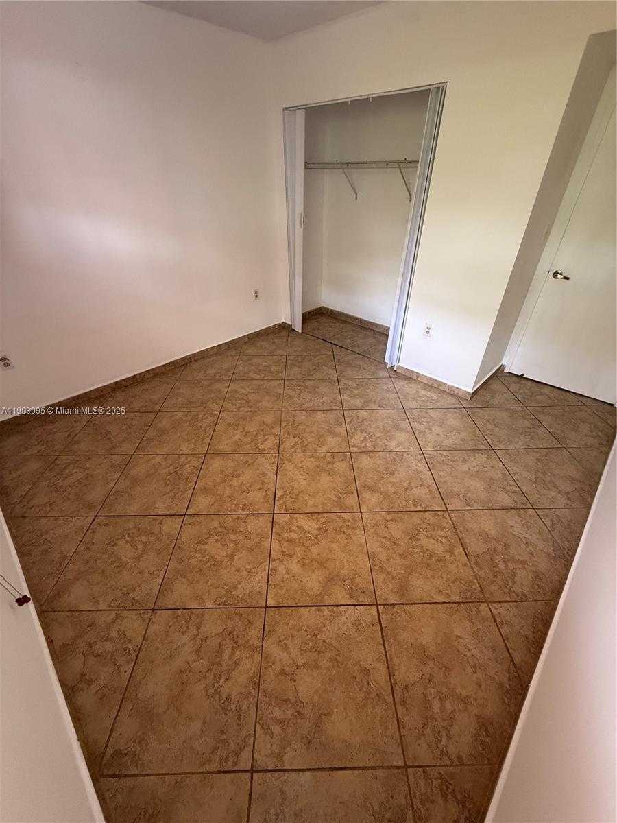 Small Image of 10253 NORTH WEST 9TH ST CIR #406-6, Miami Number 25