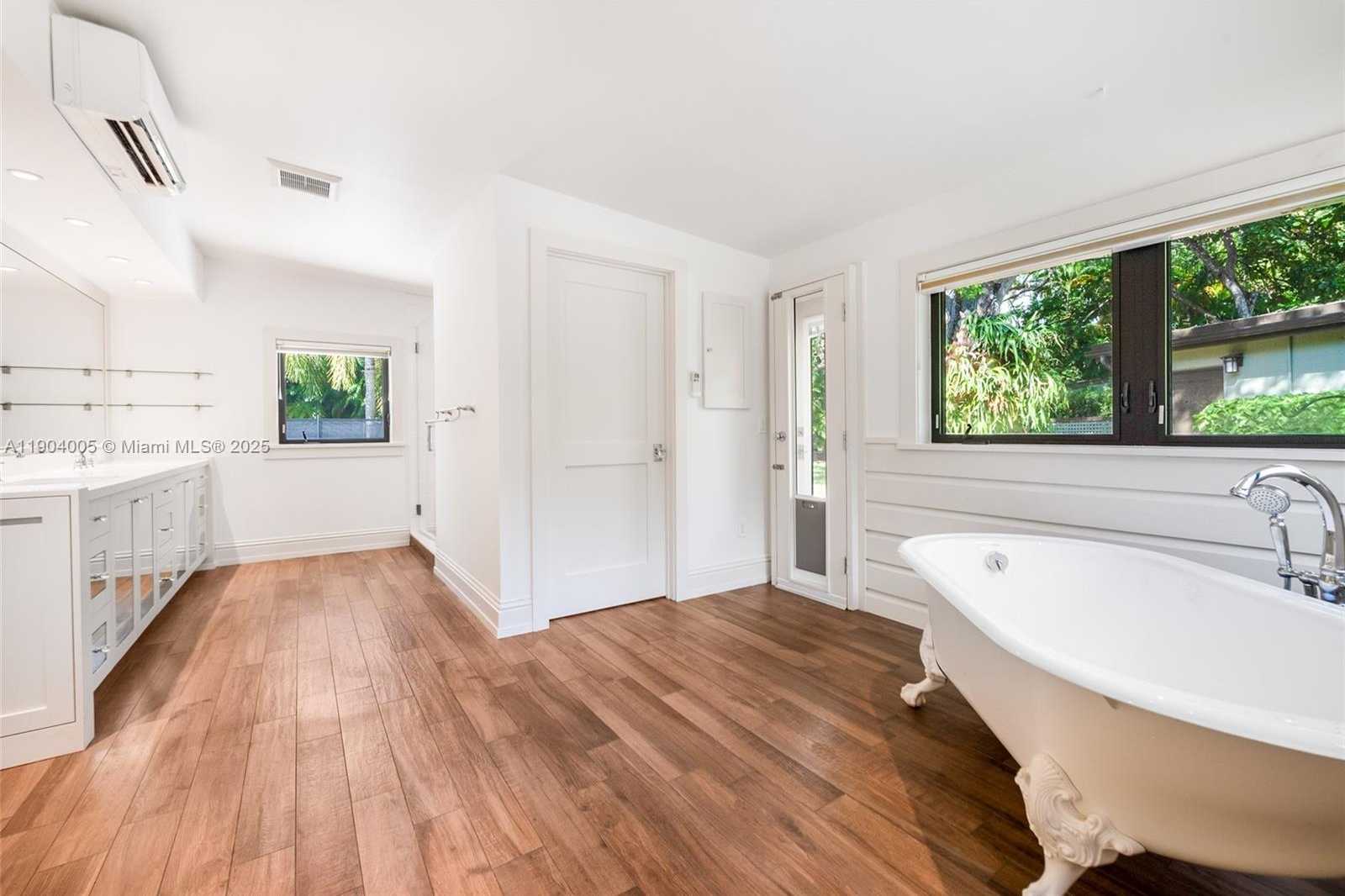 Small Image of 7801 SOUTH WEST 128TH ST, Pinecrest Number 14